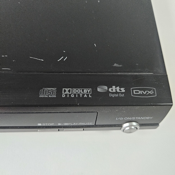 Toshiba SD-4100KC Slim Profile DVD Player With Remote Tested - Picture 4 of 12